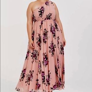 NWT torrid pink floral one shoulder special occasion maxi dress size 16 & 18